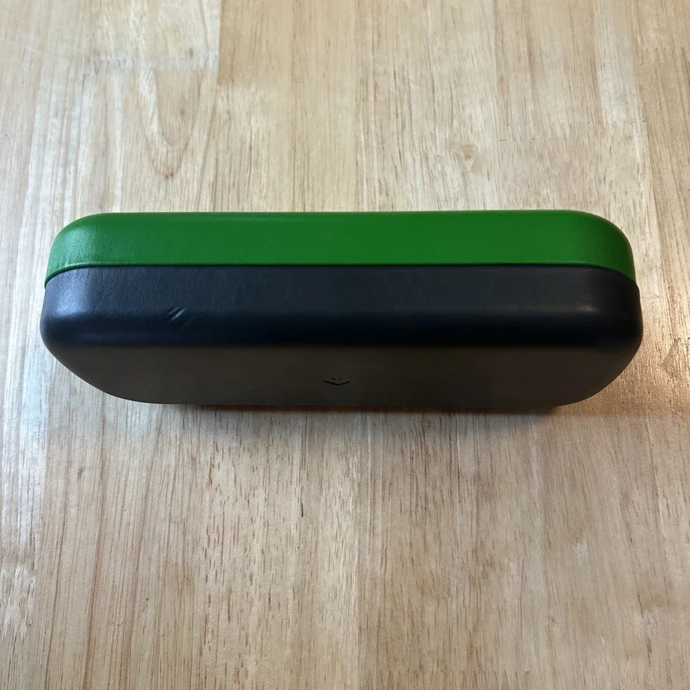 Kate Spade Glasses Case Green Black Hard Clamshell Sunglasses Eyeglass Eyewear